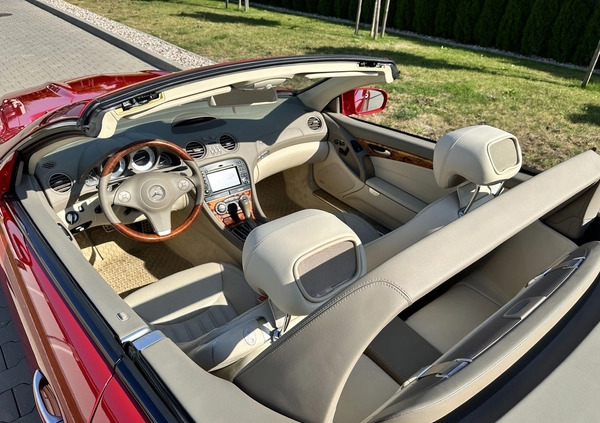 Mercedes-Benz SL cena 131000 przebieg: 168000, rok produkcji 2011 z Łomianki małe 137